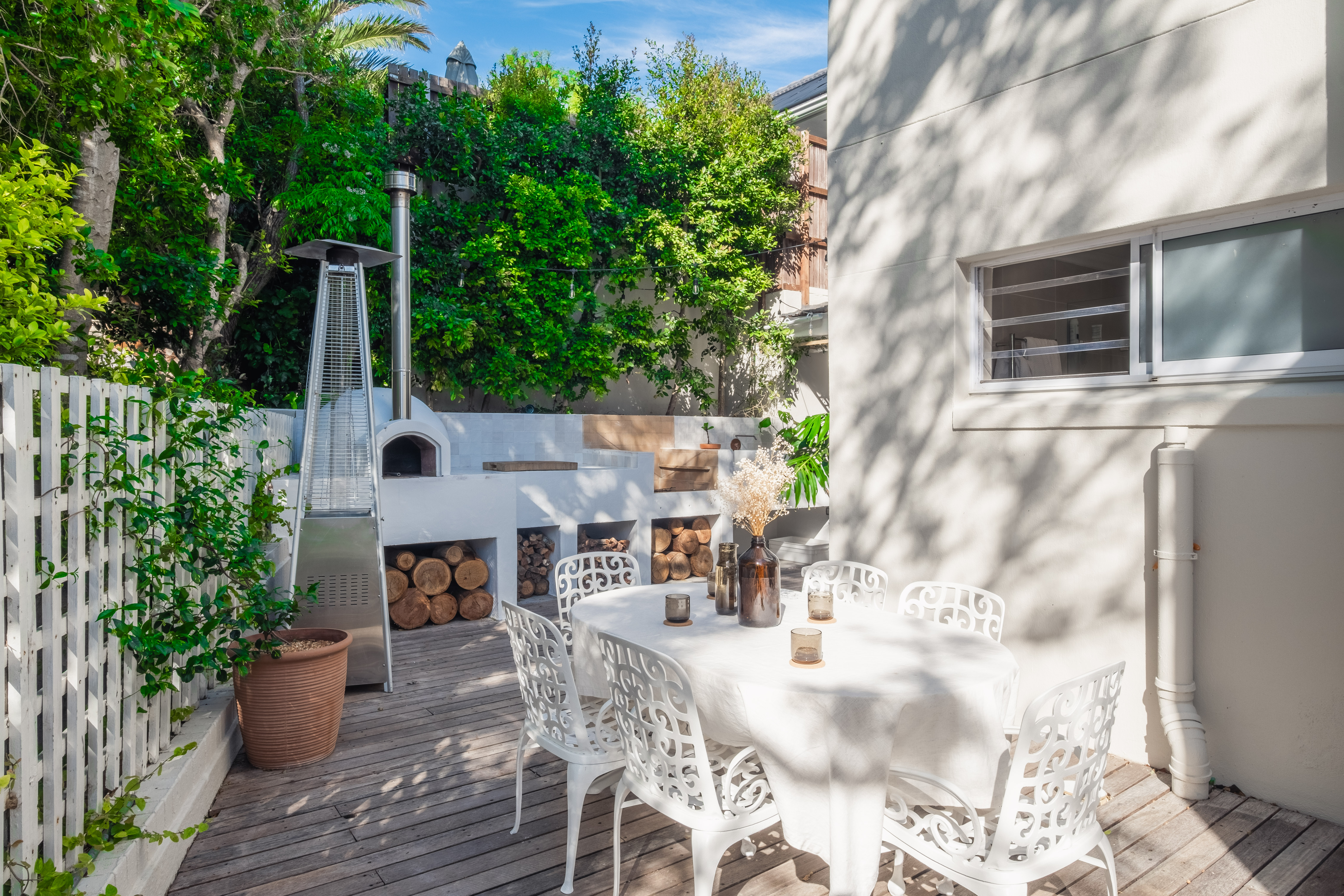 4 Bedroom Property for Sale in Camps Bay Western Cape